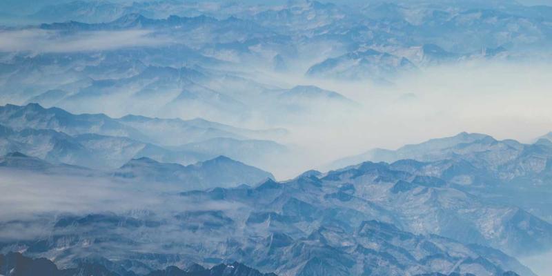 2024科技前沿双翼:生物科技与新能源如何重塑行业动态