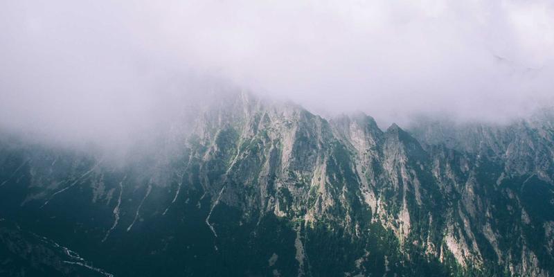 前沿科技新战场：低轨卫星星座如何重塑全球通信与物联网覆盖格局